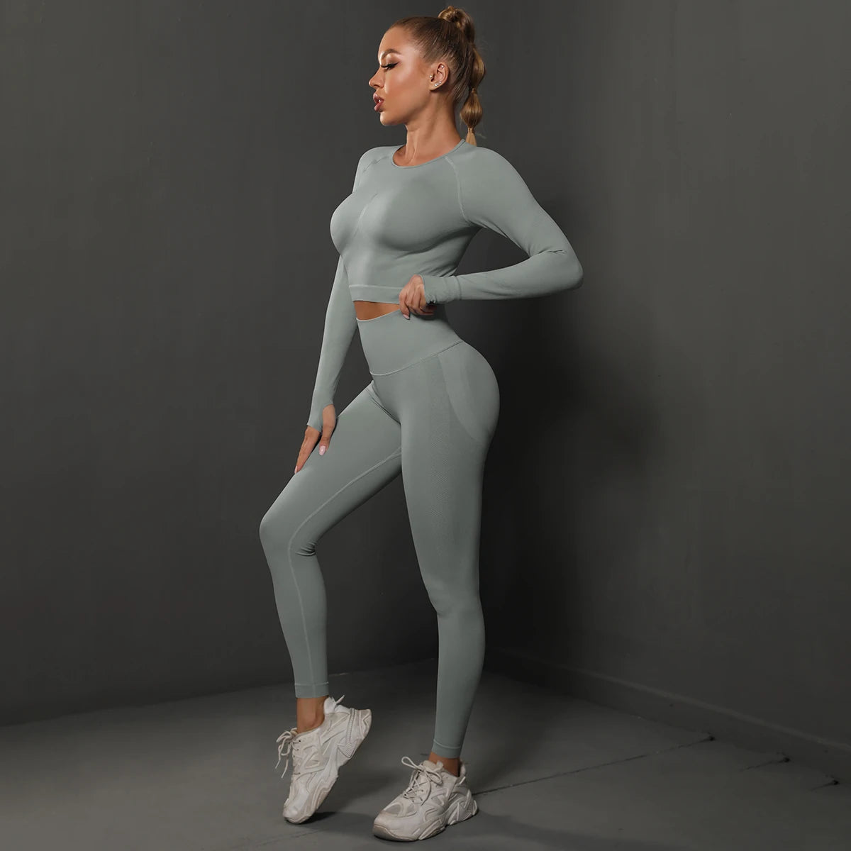 Träningsset- topp med tights