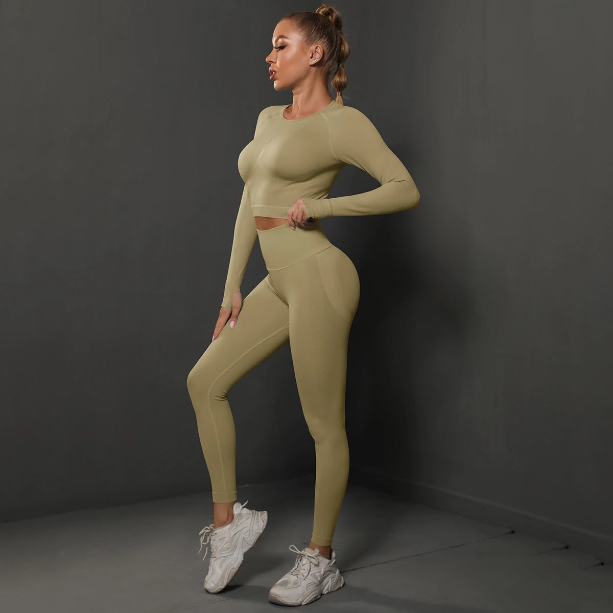 Träningsset- topp med tights